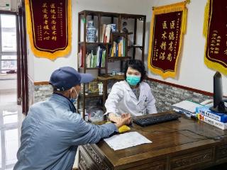 漕湖人民医院中医科：中医药辨证调理 助患者肺部结节消散