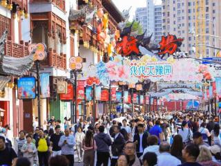 走花路、逛花市、赏演艺，上海大豫园开启“时空花旅”