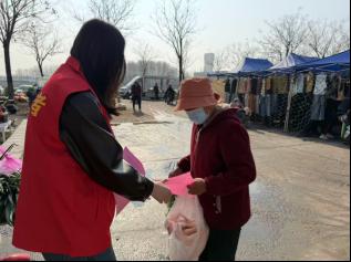 【我们的价值观】【美德信用在方下】济南市莱芜区方下街道开展“诚信宣传进集市”主题活动