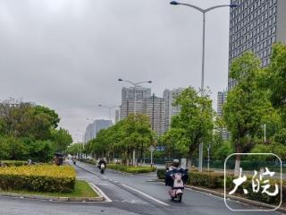 安徽人“翻箱倒柜找秋裤” 气象部门：降温还没“见底”