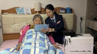 上饶银行鄱阳支行：上门服务“零距离”，金融温度暖人心