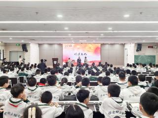 青年作家王忆走进南师附中树人学校 以文字传递生长力量