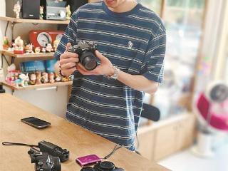 租台设备去拍照 厦门多家相机门店租赁生意红火