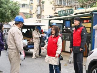 安怀村社区：点亮“安心灯” 照亮群众回家路