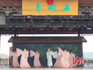 迁西县总工会举办“春启万物，阅见美好”读书活动