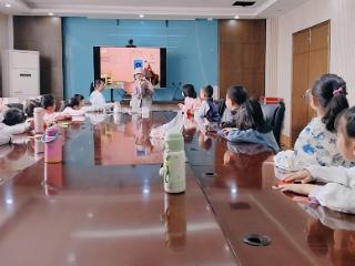 淞泽社区：和悦书香润万家，乐学共读启新篇