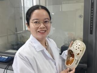 科学周刊丨西安电子科技大学研发柔性传感鞋垫 记者实地探访实验室