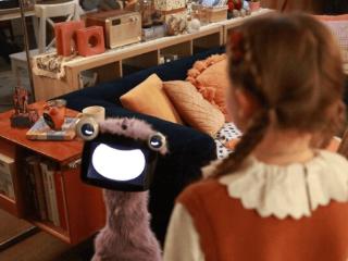 当宠物节遇见赛博生命体，OlloBot以生命感科技重新定义数字陪伴