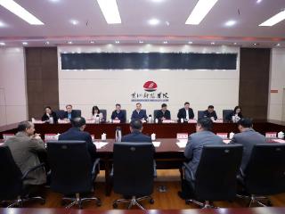 粤豫教育部门携手调研 共促高等教育高质量发展