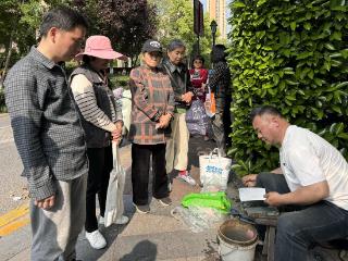 维纳花园社区：百场服务进社区 精网赋能惠千家