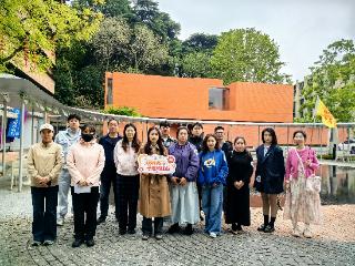 党建引领“读城阅市·寻迹环红山”——一场走读工业印记的青春Citywalk