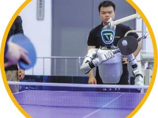 我在10000平方米的展馆里 寻找下一个科技“新小龙”