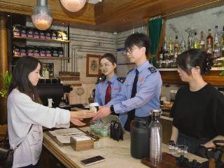 云岩税务：“早咖午茶晚酒”，一场“泡”进杯子里的场景式税宣