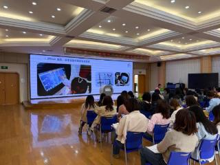 人工智能赋能幼教新生态——黄桥中心幼儿园开展AI教学应用专题培训