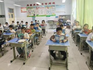 书香满校园，阅读向未来！官庄学区学校开展阅读活动周活动