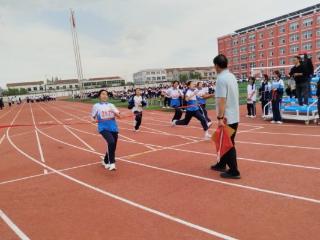 【全环境立德树人】济南市莱芜区方下中心中学举行2026年春季田径运动会