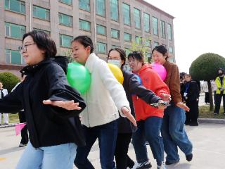【人文医院建设】乐享运动时光，凝聚石医力量——荣成市石岛人民医院举办春季职工趣味运动会