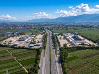 光伏+储能+风能+智慧管控陕西首个“零碳”服务区投入运营