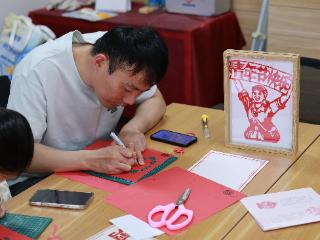 文华社区：古韵新风迎五一，巧手匠心乐邻里