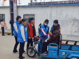 济宁市任城区喻屯镇丁庄村网格开展防电信诈骗志愿服务活动