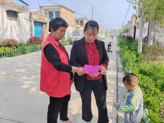 济宁市任城区喻屯镇彭庄村开展“禁毒宣传进万家”志愿服务活动