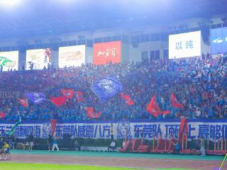 都市丽人助力粤超赛事，莞企同心绽放东莞智造魅力