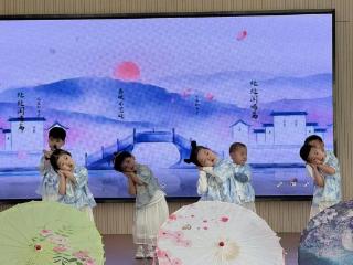 东营市明集乡中心幼儿园“以诗赴春约，稚声揽芳华”咏春赛诗会活动
