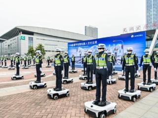 千台签约、百台交付：奇瑞墨甲机器人全面迈入规模化商用新阶段