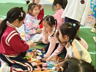淄川区柳泉幼儿园：快乐小当家 传承一团火