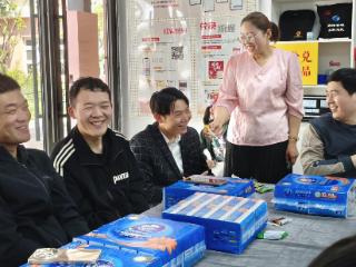 阳浦路社区举办有效沟通技巧提升课堂