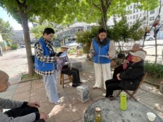 济宁市任城区金城街道牛市社区开展“垃圾分类益处多，环境保护靠你我”宣传活动