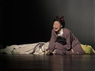 纵览原创丨河北一高校毕业大戏喊一声“娘”感动百万网友，主演回应：全是情绪到了自然爆发，5月将在石家庄“织音1953”上演