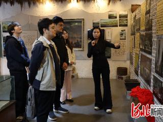 南开大学文化学研究院实践教学基地在山海关长城书院挂牌