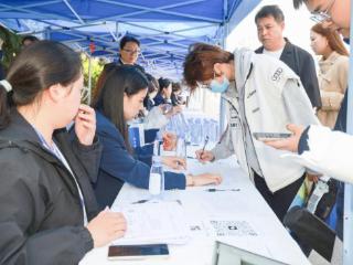 产教融合赋能 郑州工业应用技术学院搭建人才与产业精准对接桥梁