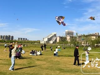 淮南市民户外休闲尽享美好时光