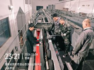 天柱山大龙窝索道检修工：抢修到深夜，为保障游客安全再辛苦都值得