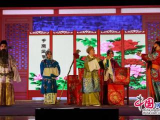 慈利：文化惠民庆“五一” 非遗汉戏润民心