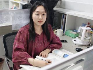 济南市莱芜第一中学最美青年教师曹凤：四季育桃李 微光映初心