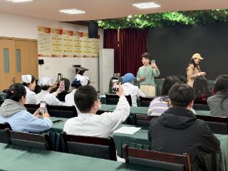 提升形象素养 定格美好瞬间
