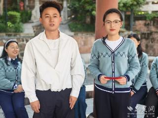 书香致远润师心！盛世红苗幼儿园开展春日阅读鉴赏活动