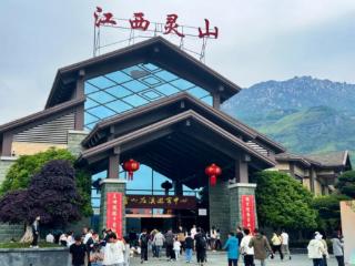 【灵山假期第二天】客流如潮、服务护航