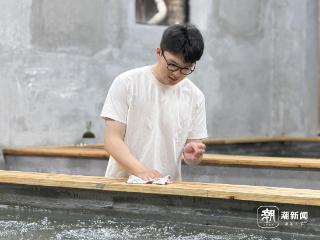 小伙开室内钓鱼馆：无晒无蚊还解压，年轻人扎堆