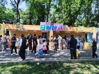 日照品牌在“好品嘉年华”展销活动现场火爆出圈