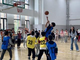 哨声落 热血燃 军山小学首届校园篮球嘉年华精彩落幕