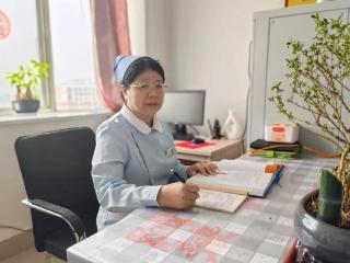 5.12国际护士节丨宁阳县第一人民医院苏凤霞：坚守护理四十载 不负韶华履初心