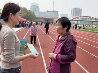 瑞众保险山东分公司德州中支走进市民广场开展“远离跨境赌博 珍惜美好生活”主题宣传活动