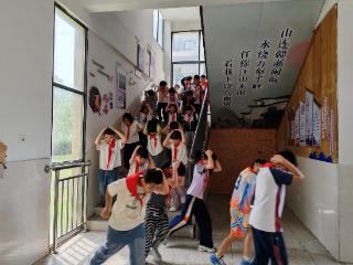 上饶市第二十小学防震减灾应急疏散演练纪实