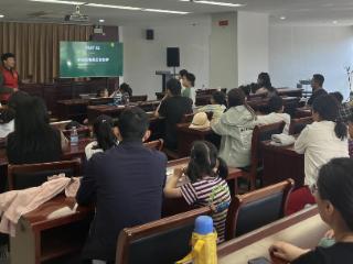 文荟苑社区：零碳小先锋，发电大探秘