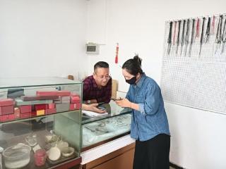 济宁市任城区阜桥街道小闸口社区开展“爱山东”APP宣传推广活动