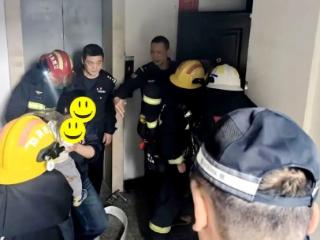 线路老化引火情，警消合力救幼童